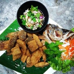 ปลากะพงทอดน้ำปลา