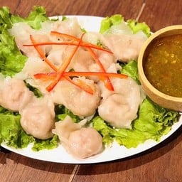 เกี๊ยวปลาลวกจิ้ม