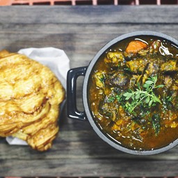 Classic Beef Stew & Croissant