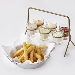 มันฝรั่งทอด กับซอส 6 ชนิด