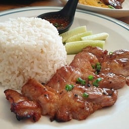 ข้าวหมูย่าง