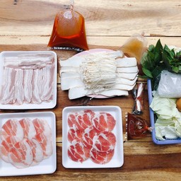 ชุดหมูสุดคุ้ม