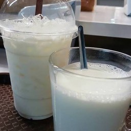 นมสดเย็น