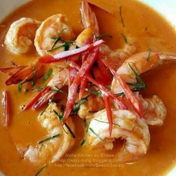 ฉู่ฉี่กุ้ง ราดข้าว