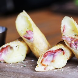 Fried Smoked Duck Spring Roll