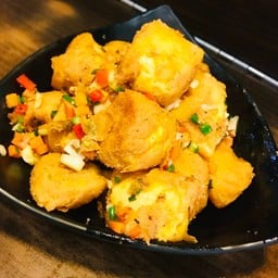 เต้าหู้ไข่ผัดพริกเกลือ