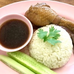 ข้าวมันไก่น่องตุ๋น