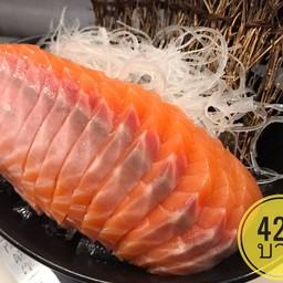ปลาแซลมอน 300 กรัม