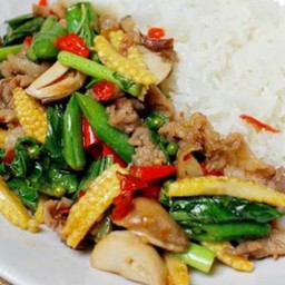 ข้าวราดผัดขี้เมา รสจัด