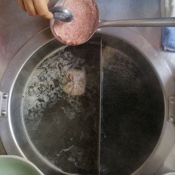 ก๋วยเตี๋ยวน้ำใส อิ๋วนางเลิ้ง