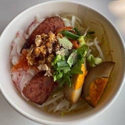 ก๋วยเตี๋ยวหลอดเจ๊บุญมา บางบอน