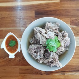 เล้ง + น้ำจิ้ม Sea food