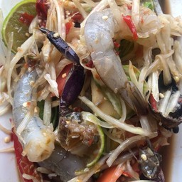 ส้มตำกุ้งสดปูปลาร้า