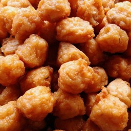 ลูกชิ้นกุ้ง ครึ่งกิโล (Shrimp balls - 0.5 kilo)