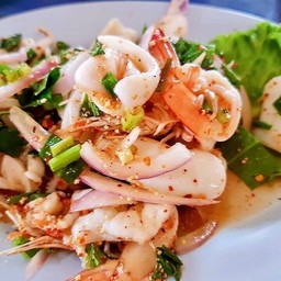 ลาบกุ้ง ปลาหมึก