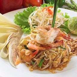 ผัดไทยกุ้งสด