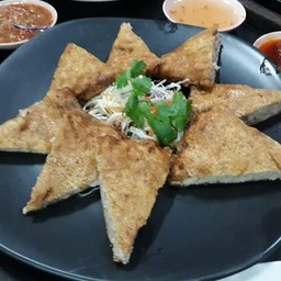 กระเบื้องกุ้งทอด