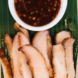 คอหมูย่าง