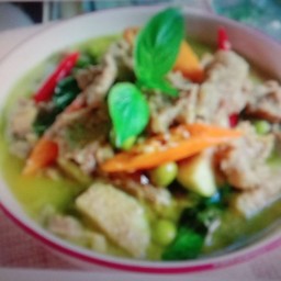 ไก่หมุนอบน้ำผึ้งรสเด็ด สายไหม ซอย 5