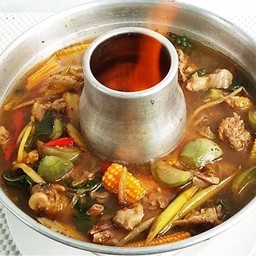 ไก่บ้านต้มยำน้ำใส