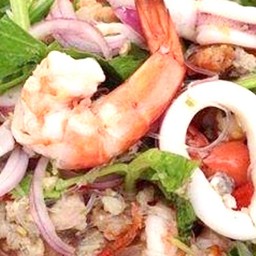 ยำวุ้นเส้นรวมมิตร