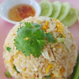 ข้าวผัดปู