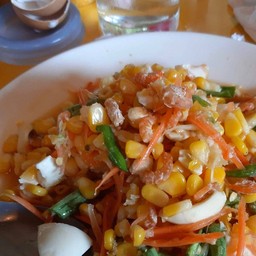 ตำข้าวโพด-ไข่เค็ม