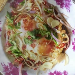 ยำไข่ไล่ทุ่ง