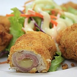 หมูห่อแฮมชีส
