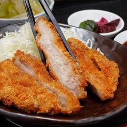 ชุดข้าวหมูทอด