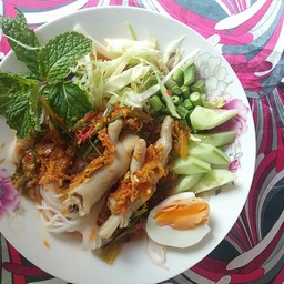 บ้านขนมจีนแม่บุญดีน้ำยาป่าปลาทู/น้ำกะทิกุ้ง