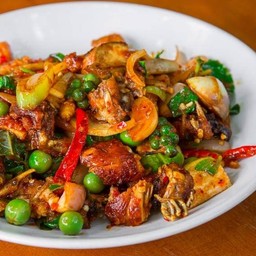 กบผัดเผ็ด