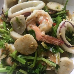 ผัดเรือโป๊ะ