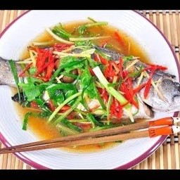 ปลากะพงนึ่งบ๊วย