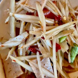 ส้มตำหมูยอ-ปลาร้า