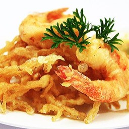ยำเห็ดเข็มทองทอดกรอบ