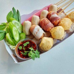 ลูกชิ้นไฟลุก