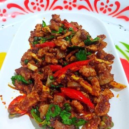 ผัดกะเพรากวาง/เก้ง