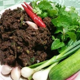 ลาบเนื้อคั่วสุก