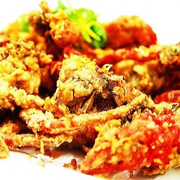 ปูนิ่มทอดกระเทียม