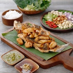 ปลาทอดสมุนไพร