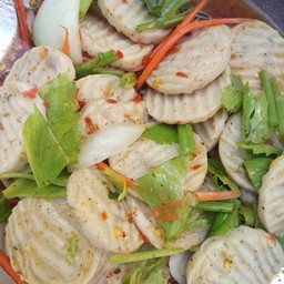 ยำหมูยอ