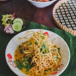 ข้าวซอยไก่