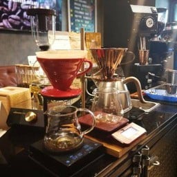 The Koffee Beans Shop&Cafe  สาขาเก้ากิโล