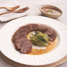 ต้มเค็มเนื้อน่องลาย