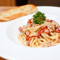 สปาเก็ตตี้คาร์โบนารา