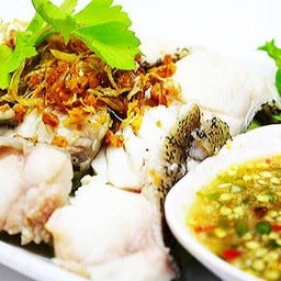 ปลาเก๋าลวกจิ้ม