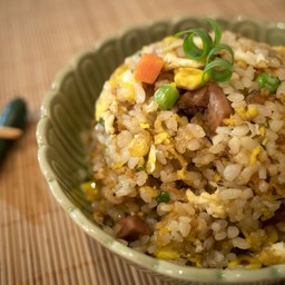ข้าวผัดสไตล์ญี่ปุ่น