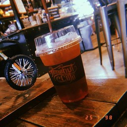 ชาดำเย็น