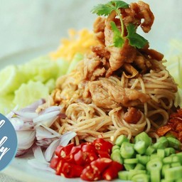 สปาเก็ตตี้ คลุกกะปิ